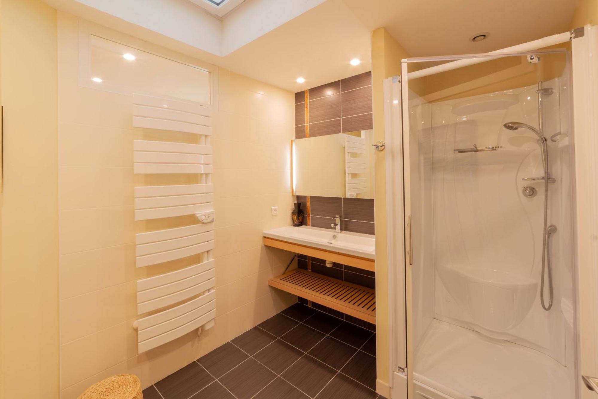 Chambres Des Valois อองกูแลม ภายนอก รูปภาพ